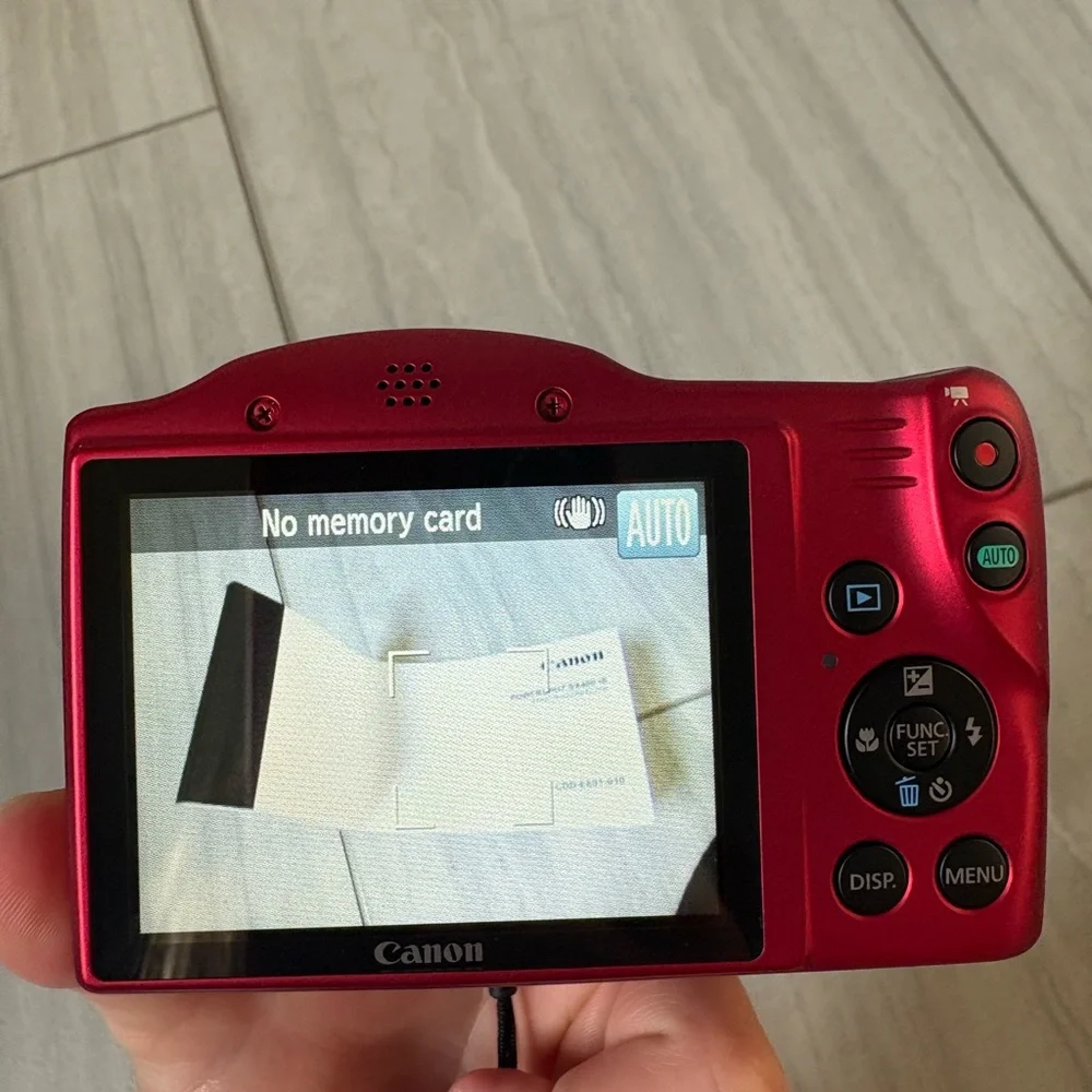 Canon PowerShot Sx400IS in red